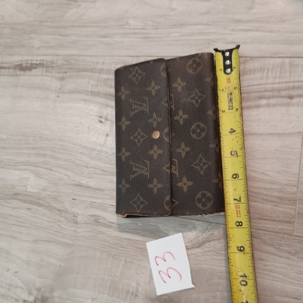 Louis Vuitton Monogram Pochette Passport Trifold Wallet - Picture 15 of 16